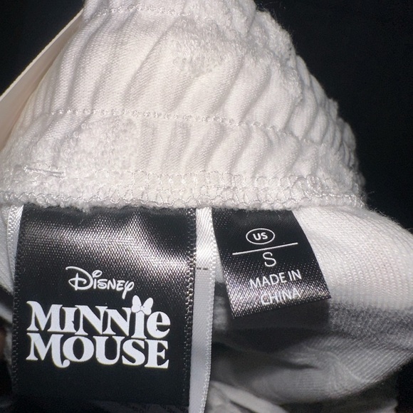 NWT Disney Minnie Mouse Skort - Picture 5 of 7